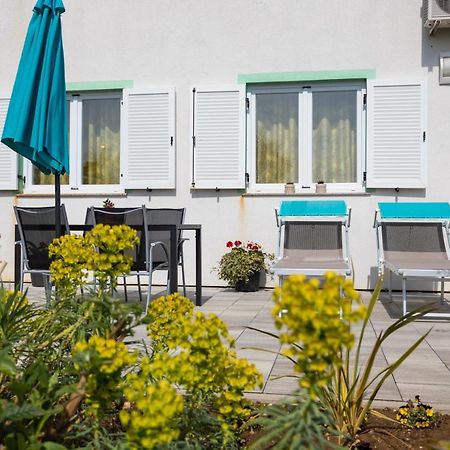 Apartment Magic Garden 巴斯卡 外观 照片